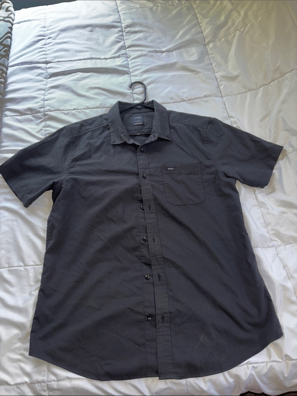 Men's Rvca Short-Sleeve Button-Up Shirt - Black